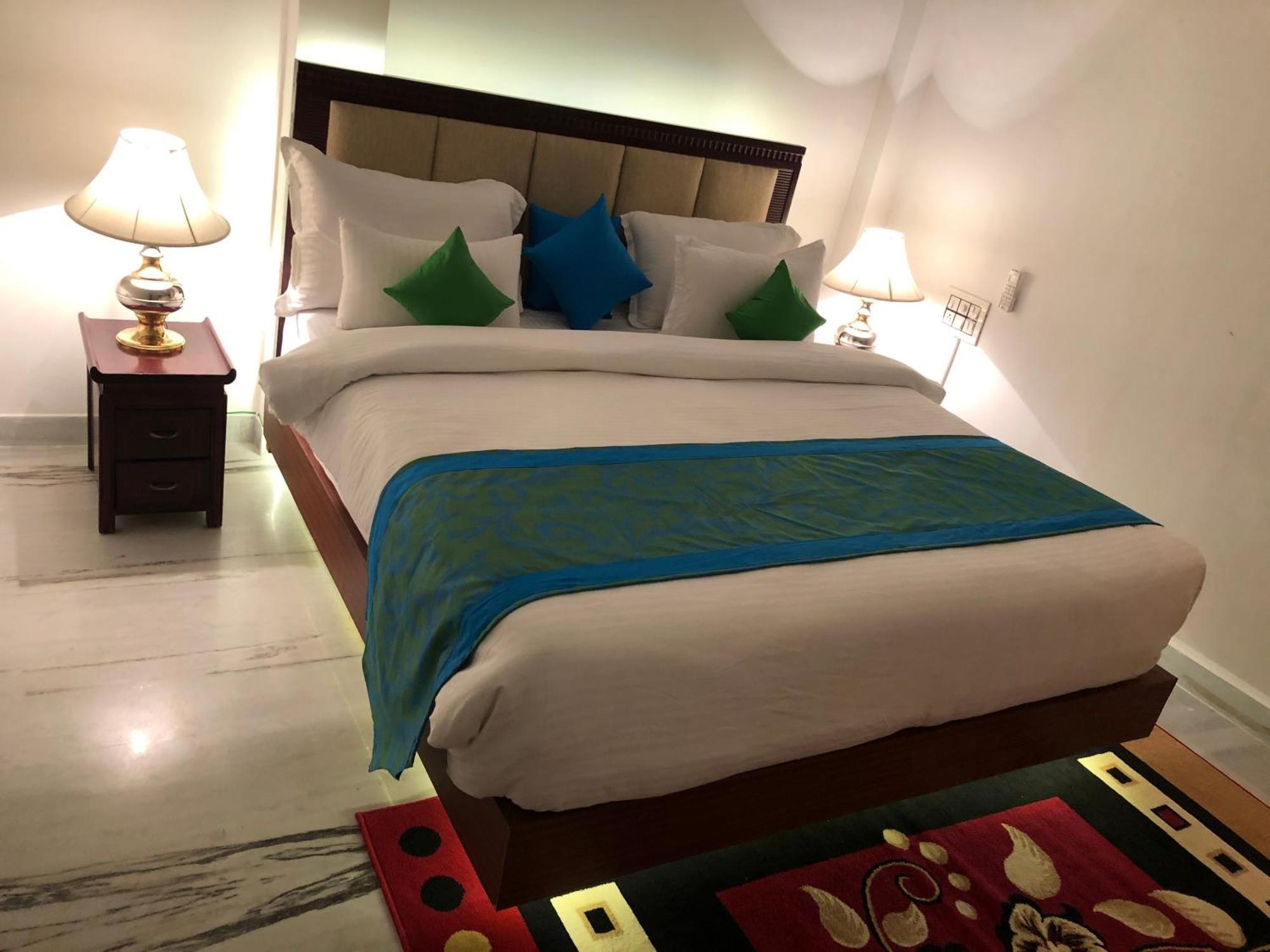 Hotel Nirvana Lakeside أُودايبور المظهر الخارجي الصورة